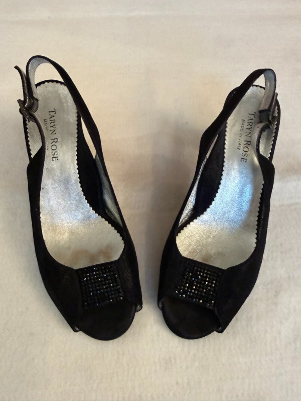 Taryn Rose Daelyn Peep Toe Wedge Pumps in Black Nappa Leather, US size 6